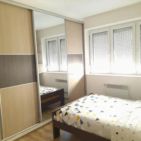 Cozyhub Скопье